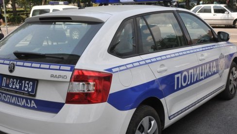 UHVAĆEN U POKUŠAJU DA  OBIJE TRAFIKU, PA SE NEPRISTOJNO PONAŠAO U POLICIJI: Novosađaninu krivična i prekršajna prijava