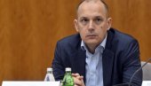 ДАНАС СМО НАЖАЛОСТ СВЕДОЦИ ДА СЕ НАШ НАРОД ПРОТЕРУЈЕ СА ЊИХОВИХ ОГЊИШТА Лончар: Доктор Елек један је од наших најугледнијих дечјих хирурга