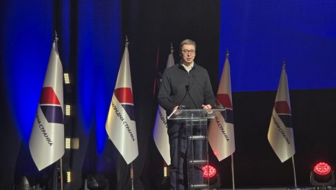 PROSVETARI SU OSTALI BEZ 21 ODSTO POVEĆANJA: Vučić - Sindikalci su rekli da ne veruju u moju ponudu