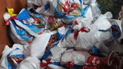 DEDA MRAZ SPREMA POKLONE ZA DECU: Prijave za podelu paketića u opštinama uglavnom do kraja nedelje