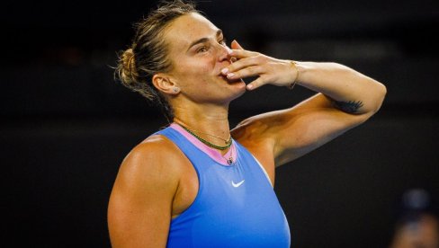 NASMEJALA SVE DO SUZA: Sabalenka dobila najčudnije pitanje, evo kakav je odgovor usledio (VIDEO)
