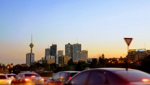 СВИ КОНТАКТИ АМБАСАДА НА БЛИСКОМ ИСТОКУ: Ове бројеве можете позвати уколико вам је потребна помоћ