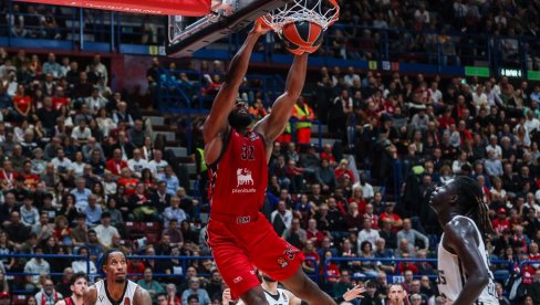 NESVAKIDAŠNJE: Evo kako se povredio čuveni košarkaš Armanija