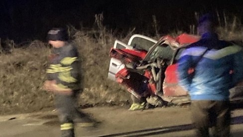 NA MESTU STRADALA OBA VOZAČA, KAO I SUVOZAČ: Novi detalji stravične saobraćajke na putu Zaječar-Paraćin (FOTO)