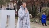 ️ČLAN PSG-a GLUMI APOLITIČNOG STUDENTA: Juče držao govor ispred Bezbednosno informativne agencije ️ČLAN PSG-a GLUMI APOLITIČNOG STUDENTA: Juče držao govor ispred Bezbednosno informativne agencije