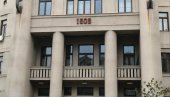 МАЛВЕРЗАЦИЈЕ БЛОКАДЕРЕ-ФОТЕЉАША НА ПРАВНОМ ФАКУЛТЕТУ: Вучићу, не дај банди паре!