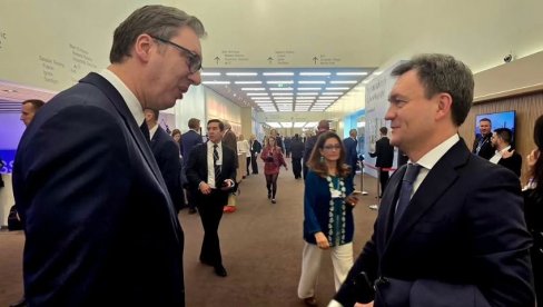 VUČIĆ U DAVOSU: Sastanak sa predsednikom Vlade Republike Moldavije - Prilika za jačanje saradnje i ekonomsko povezivanje (FOTO)