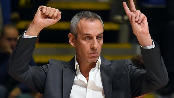 МАКАБИ ДОВОДИ КОШАРКАША ПАРТИЗАНА: Разочарао у црно-белом дресу али Одед Каташ верује у њега