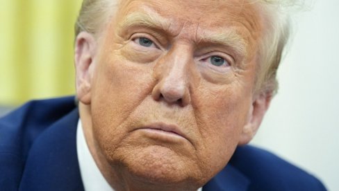 ТРАМП ЛИКУЈЕ ПОСЛЕ УДАРА НА ИРАН: Јуче смо имали спектакуларан војни успех