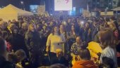 САУЧЕШЋЕ ЗА 15 ЖРТАВА НА ОПОЗИЦИОНИМ ПРОТЕСТИМА (ВИДЕО)