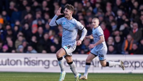 BORBA ZA PLEJ-OF SE ZAHUKTAVA: Derbi dugo čeka na pobedu u međusobnim susretima