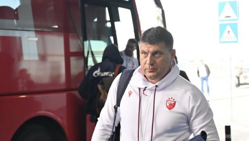 KAKAV RASTANAK! Ovako se Crvena zvezda oprostila od Milojevića (FOTO)