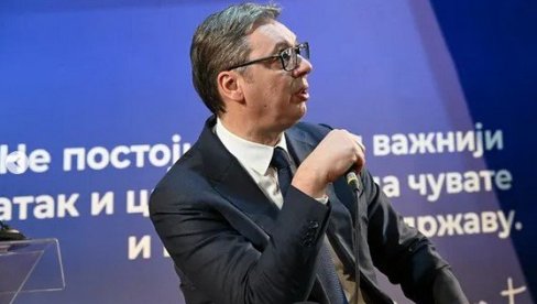 HVALA VAM NA VELIČANSTVENOM DOČEKU Vučić poručio građanima Varvarina: Postaraćemo se da nađemo nekog od investitora (FOTO)