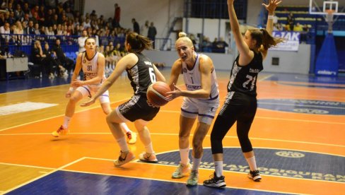 NA POBEDNIČKOM KOLOSEKU: Košarkašice Kraljeva i u Beogradu savladale Partizan