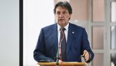 БЛОКАДЕРИ ИСПРЕД КУЋЕ МИНИСТРА ОДБРАНЕ БРАТИСЛАВА ГАШИЋА! Нови терор згубидана (ВИДЕО)
