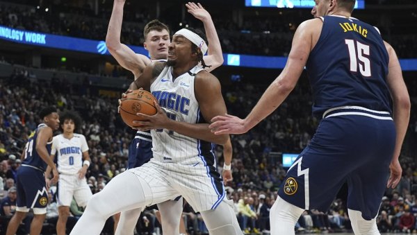 МАГИЧНИ ЖЕЛЕ ЈОШ ЈЕДАН ТРИЈУМФ: Клиперси имају тешко гостовање