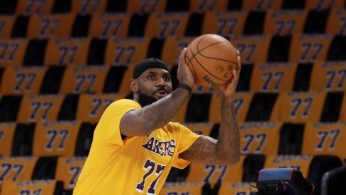 KAKAV JE GOSPODIN LEBRON DŽEJMS, MALO KO ZNA: Teletović otkrio kako je kralj reagovao kada je saznao za bolest koju je zaradio Mirza KAKAV JE GOSPODIN LEBRON DŽEJMS, MALO KO ZNA: Teletović otkrio kako je kralj reagovao kada je saznao za bolest koju je zaradio Mirza