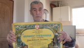 ŽIVOT ISPUNJEN HUMANIZMOM, HODOĆAŠĆEM I MEDALJAMA: Dušan Obiđanović (72) iz Svilajnca razbija predrasude o penzionerima