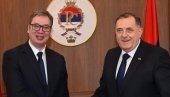 NA SRBIJU UVEK MOŽETE DA RAČUNATE: Predsednici Vučić i Dodik otvorili novi objekat Klinike za ortopedsku hirurgiju u Slatini (VIDEO)