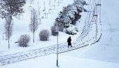 ZIMA SE VRATILA: Vejalo tokom celog dana, a ovakvo nas vreme očekuje sutra ZIMA SE VRATILA: Vejalo tokom celog dana, a ovakvo nas vreme očekuje sutra