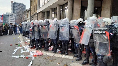 GAĐAJU POLICIJU: Ciljaju Srbiju (VIDEO)