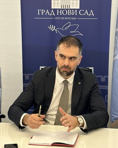 СПЕНС био прихватни центар за избеглице из Хрватске Мићин: Нови Сад ће увек бити град који се поноси својом историјом