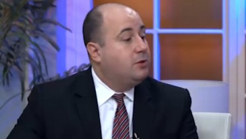 КРИВО ИМ ЈЕ ШТО НИСУ ПОЗВАНИ НИ НА ИСТОК, НИ НА ЗАПАД: Козарев одговорио Поношу