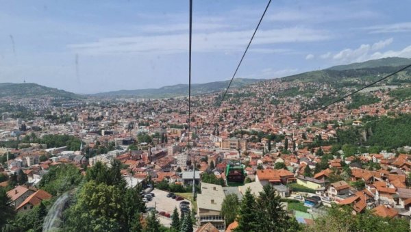 ФЕДЕРАЦИЈА ОБЕЛЕЖАВА ЛАЖНИ ДАН ДРЖАВНОСТИ  БиХ : Сарајево провоцира Србе и Хрвате прославом наводног празника 25. новембра