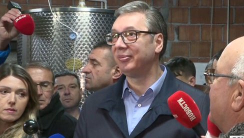 PUNA HALA U ZAJEČARU: Vučić se obraća građanima (VIDEO)