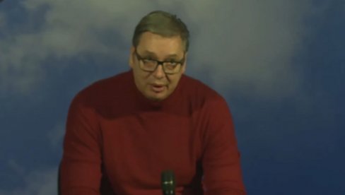 VUČIĆ U NEGOTINU: Predsednik razgovara sa građanima (VIDEO)