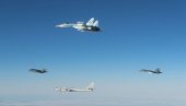 АМЕРИЧКИ Ф-35 И Ф-16 ПРЕСРЕЛИ РУСКЕ ЛОВЦЕ И БОМБАРДЕРЕ ИЗНАД АЉАСКЕ: Игра моћи изнад Арктика се опасно захуктава!