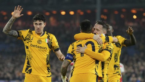 INTER JE JOŠ ŽIV Neroazuri savladali Veronu i ostali u trci za Skudeto