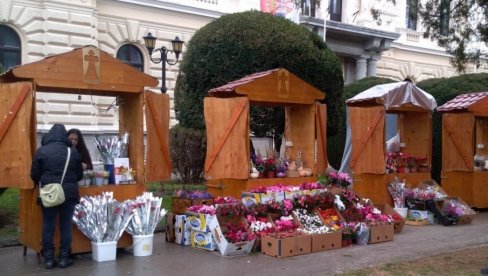 POVODOM DANA ŽENA: Osmomartovski bazar u gradskom parku u Požarevcu