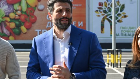 ŠAPIĆ UZ RADANOVIĆA: Gradonačelnik Beograda pojačao stručni štab vaterpolista Novog Beograda  protiv Primorca