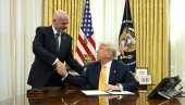 АМЕРИКА У НЕВЕРИЦИ: Доналд Трамп укида реч сокер? АМЕРИКА У НЕВЕРИЦИ: Доналд Трамп укида реч сокер?