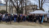 OBRAĆAJU SE STUDENTI KOJI ŽELE DA UČE (VIDEO)