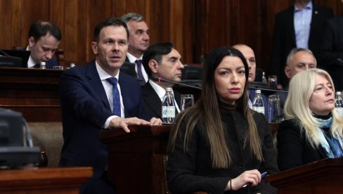 VAŽAN APEL MINISTRA MALOG: Nasilje neće proći - dijalogom unormaliti situaciju