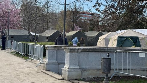 VETERANI VOJSKE RS U PIONIRSKOM PARKU: Republika Srpska podržava studente koji žele da se vrate učenju