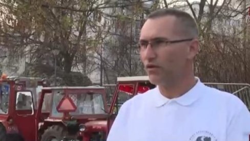 МЕЂУ ПРВИМА ПОДРЖАО БЛОКАДЕРЕ ТЕРОРИСТЕ ИЗ НОВОГ САДА: Милан Пајић се представља као пољопривредник, а он професионални демонстрант