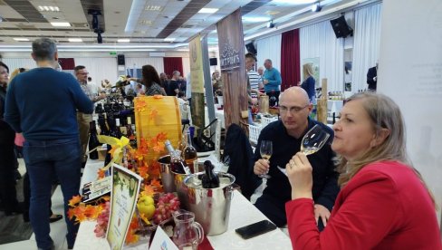 ТАКМИЧЕЊЕ „САМО НАШЕ“: Сутра последњи дан за доставу узорака вина