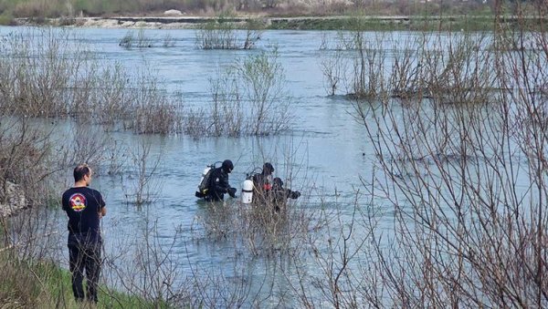 КИША И МУТНА МОРАЧА РЕМЕТЕ ТРУД РОНИЛАЦА: Настављена потрага за Подгоричанком која је са четворогодишњим дететом нестала 11. марта