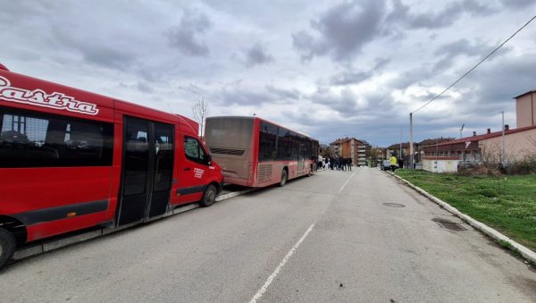 СЕКРЕТАРИЈАТ ЗА ЈАВНИ ПРЕВОЗ: Услед блокада на територији општине Лазаревац, онемогућен јавни превоз