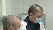 СРБИЈА ЈЕ УЗ ВАС Вучић: Увек уз наше сестре и браћу из Северне Македоније СРБИЈА ЈЕ УЗ ВАС Вучић: Увек уз наше сестре и браћу из Северне Македоније
