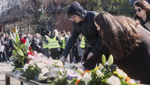 TRAGEDIJA U KOČANIMA: Dostojanstveno, uz suze, jecaje i molitvu sahranjena 31 žrtva požara