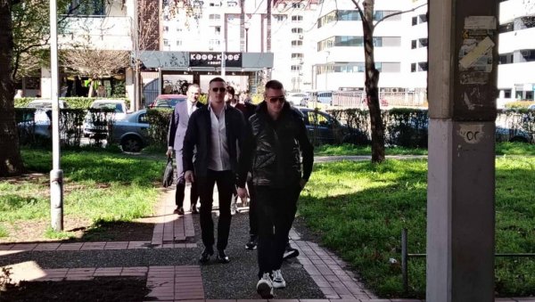 СВЕДОК СКЛОНА ПАРАНОИДНОМ ПОНАШАЊУ: Суђење браћи Панић при крају