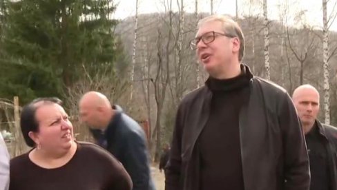 VUČIĆ U CRNOJ TRAVI: Predsednik završio posetu Topličkom i Jablaničkom okrugu (FOTO/VIDEO)