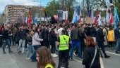 TEROR BLOKADERA FOTELJAŠA SE NASTAVLJA: Nastavljaju sa maltretiranjem građana - blokirali Nemanjinu i Ulicu kneza Miloša