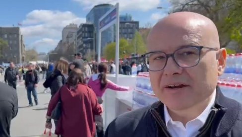 VUČEVIĆ POSLAO PORUKU VUČIĆU: Narod ti odavde poručuje - sviraj kraj obojenoj revoluciji!