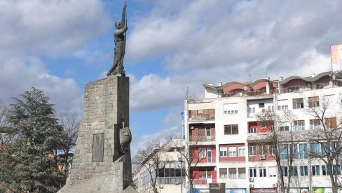 KRALJEVSKO IME PONOSNOG GRADA: Kraljevčani obeležavaju 19. april – imendan svog grada KRALJEVSKO IME PONOSNOG GRADA: Kraljevčani obeležavaju 19. april – imendan svog grada