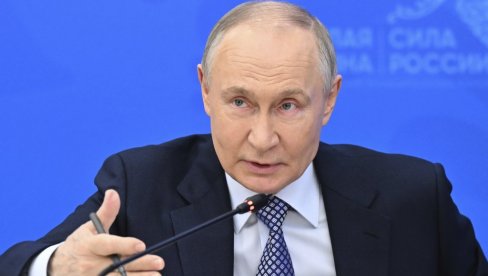 ПРЕД ПУТ У ИСТАНБУЛ: Путин одржао састанак са руском делегацијом